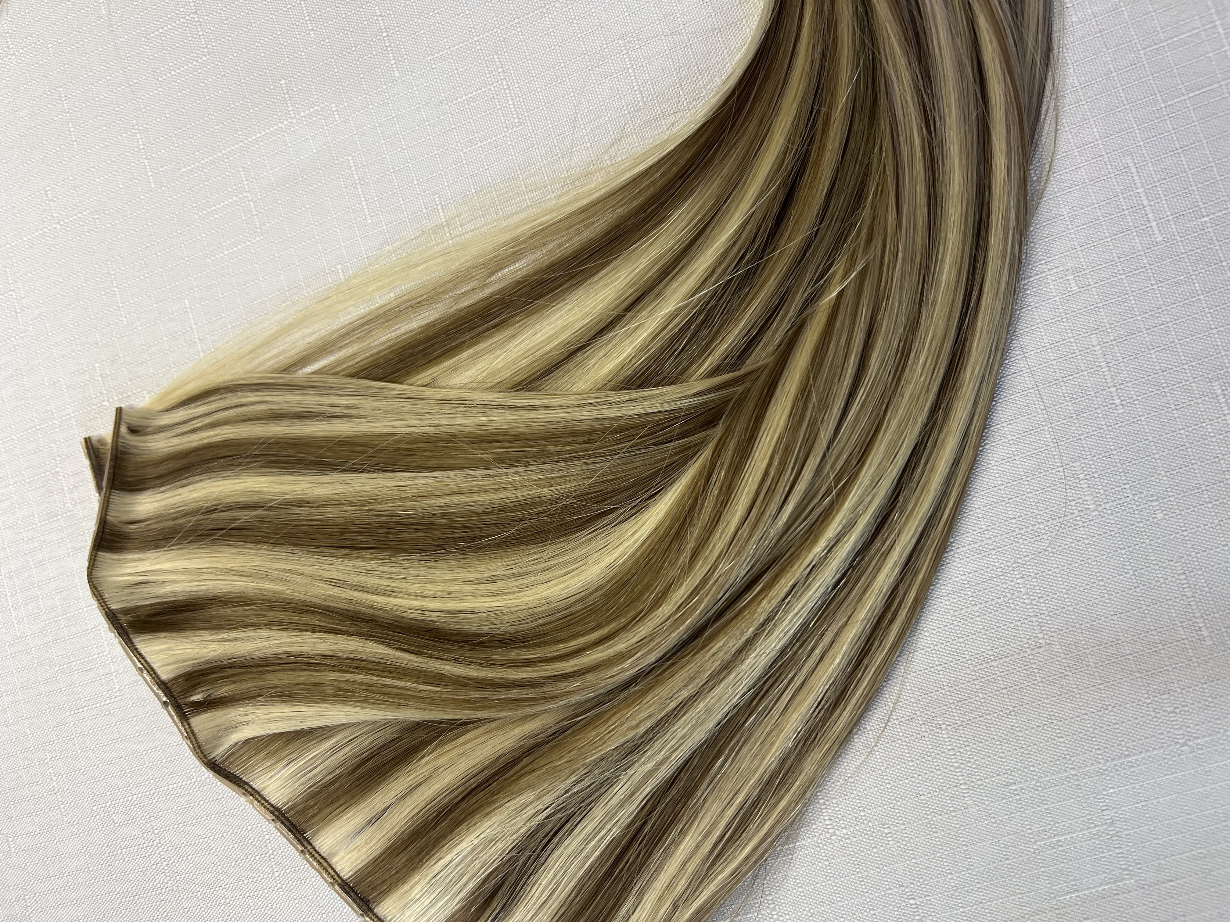 Invisible Butterfly Weft #18/613 Foiled Blonde - Human Hair Supplies Australia