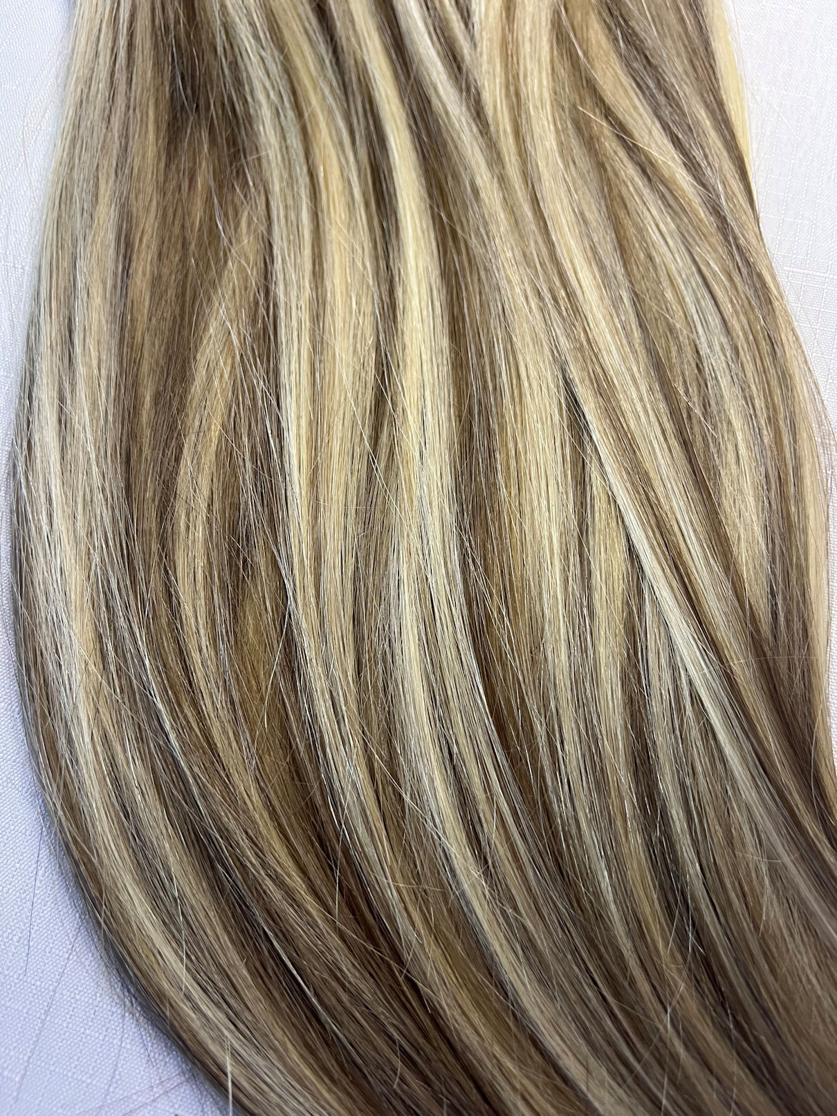 Invisible Butterfly Weft #18/613 Foiled Blonde - Human Hair Supplies Australia